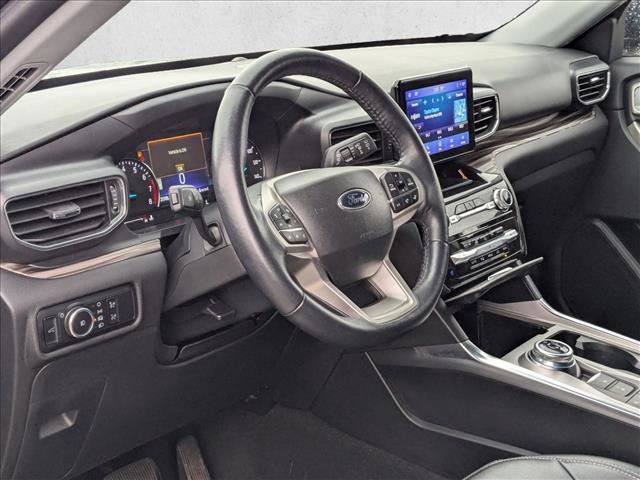 Used 2023 Ford Explorer Limited image 9