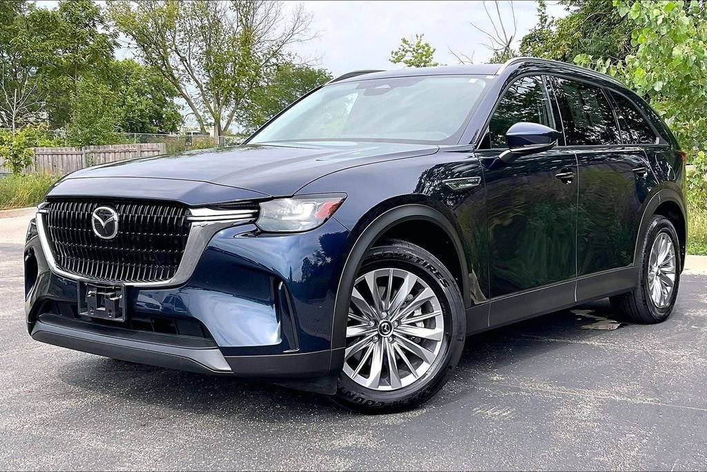 Used 2024 MAZDA CX-90 Plug-In Hybrid w/ Preferred AWD/4WD image 2