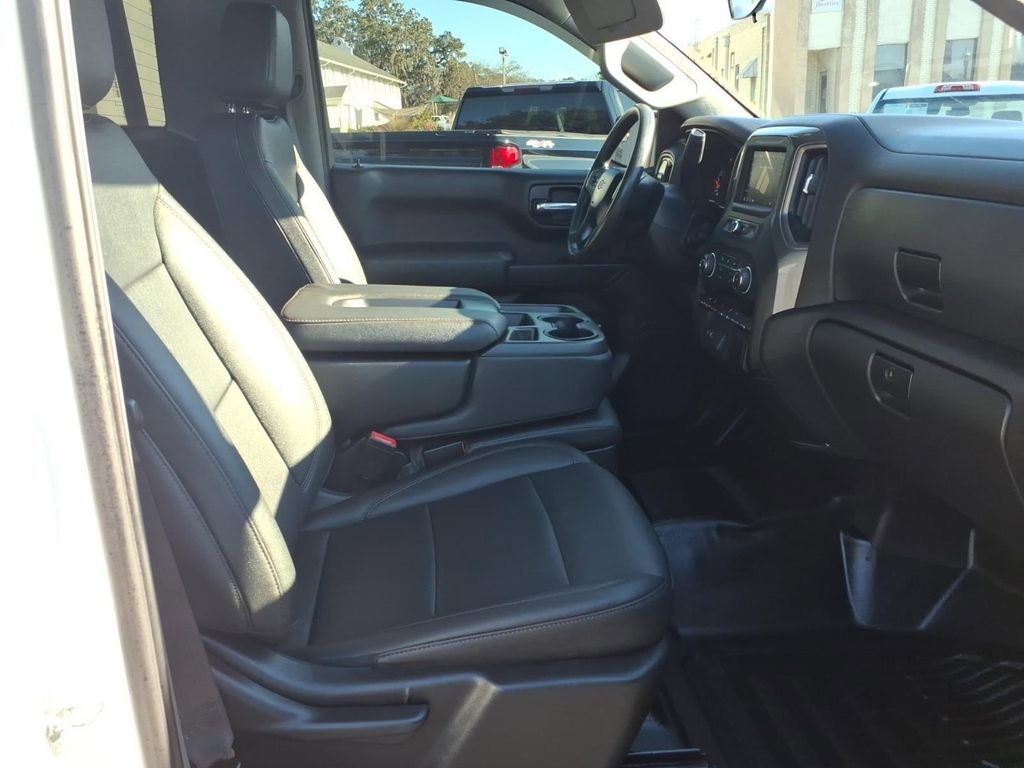 Used 2024 Chevrolet Silverado 1500 W/T w/ WT Value Package image 6