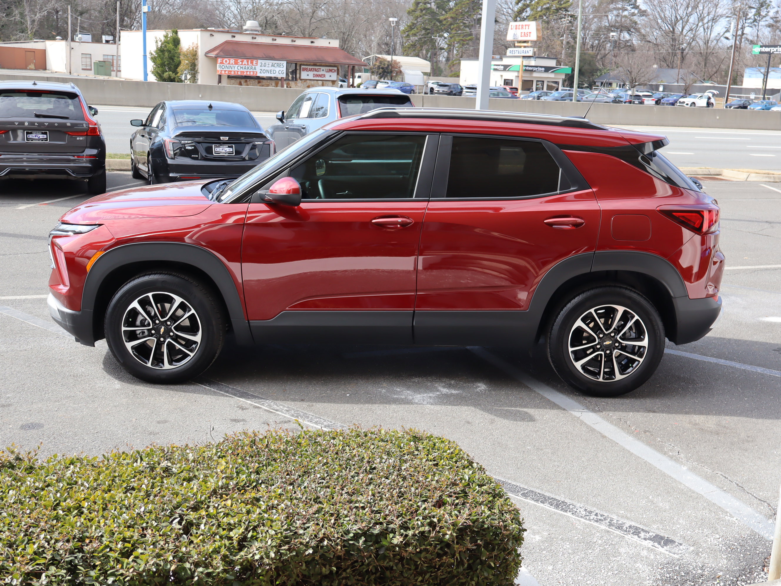Certified 2025 Chevrolet TrailBlazer LT w/ Convenience Package image 7
