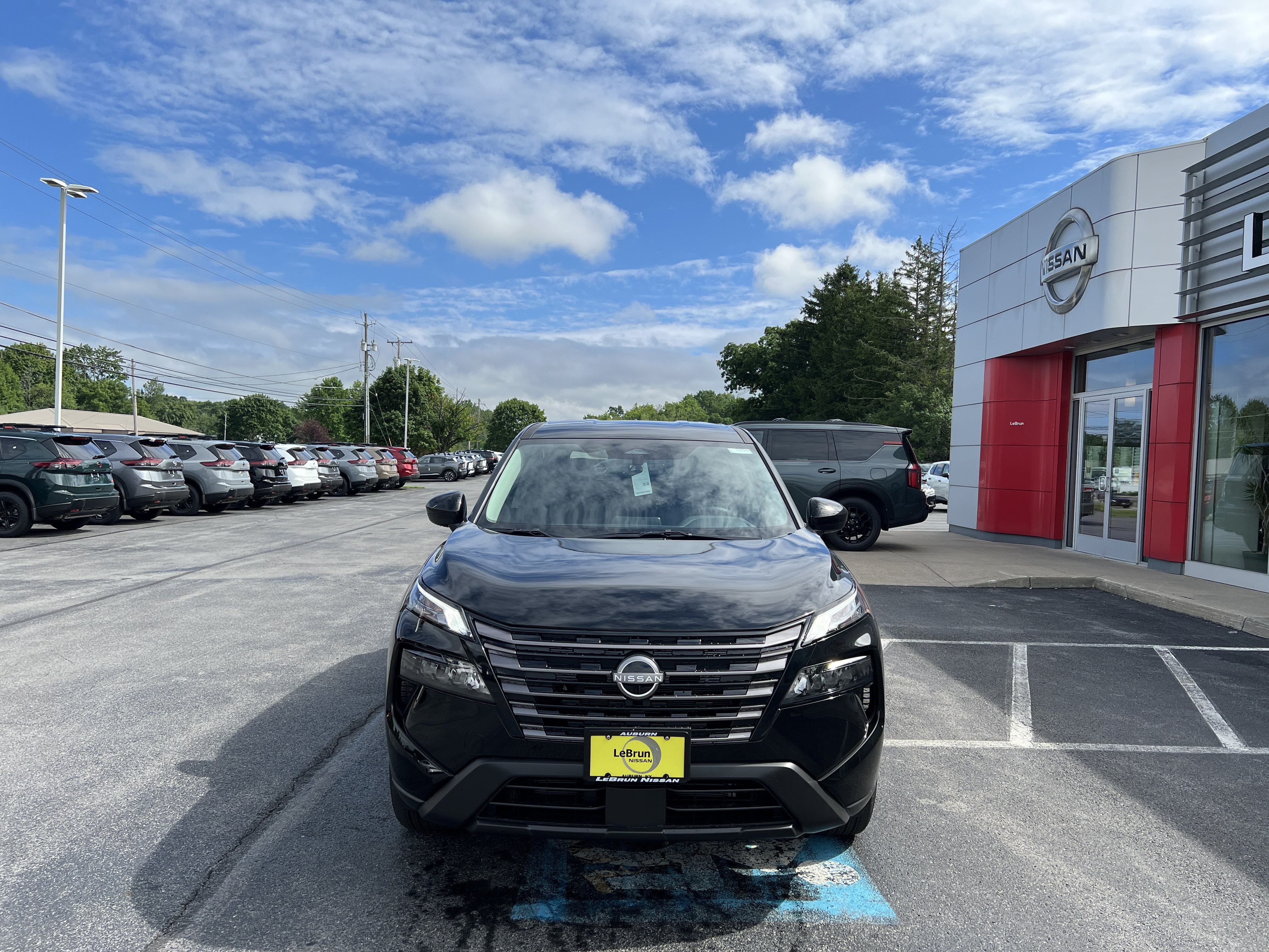 New 2026 Nissan Rogue SV w/ Cold Weather Package AWD/4WD image 2