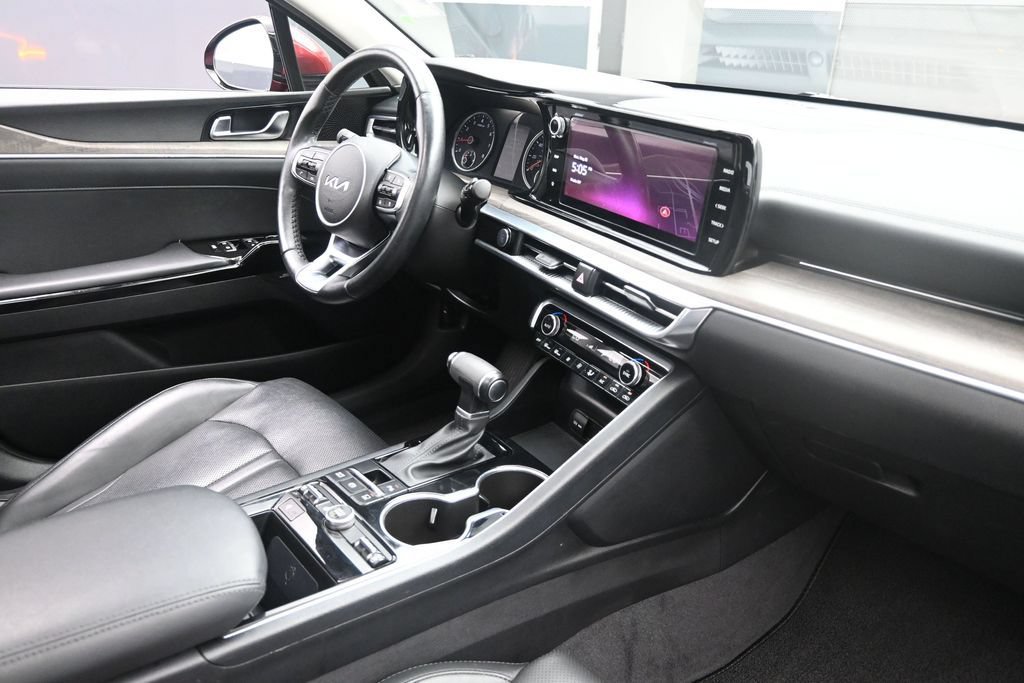 Used 2024 Kia K5 EX w/ EX Premium Package FWD image 32