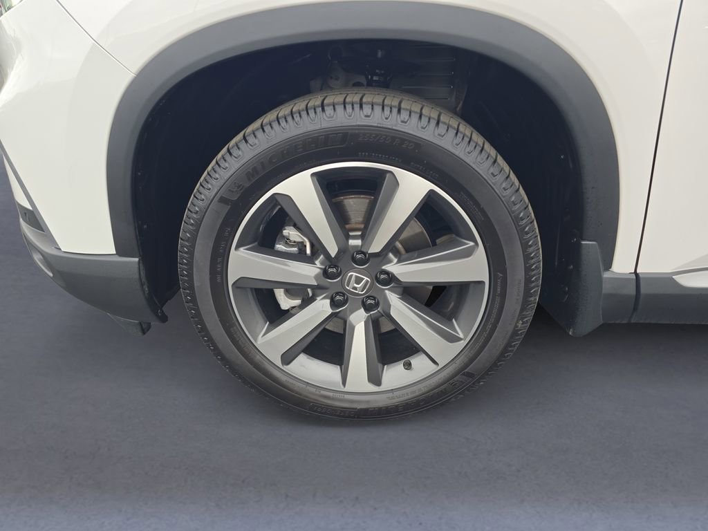 Used 2023 Honda Pilot Elite image 9