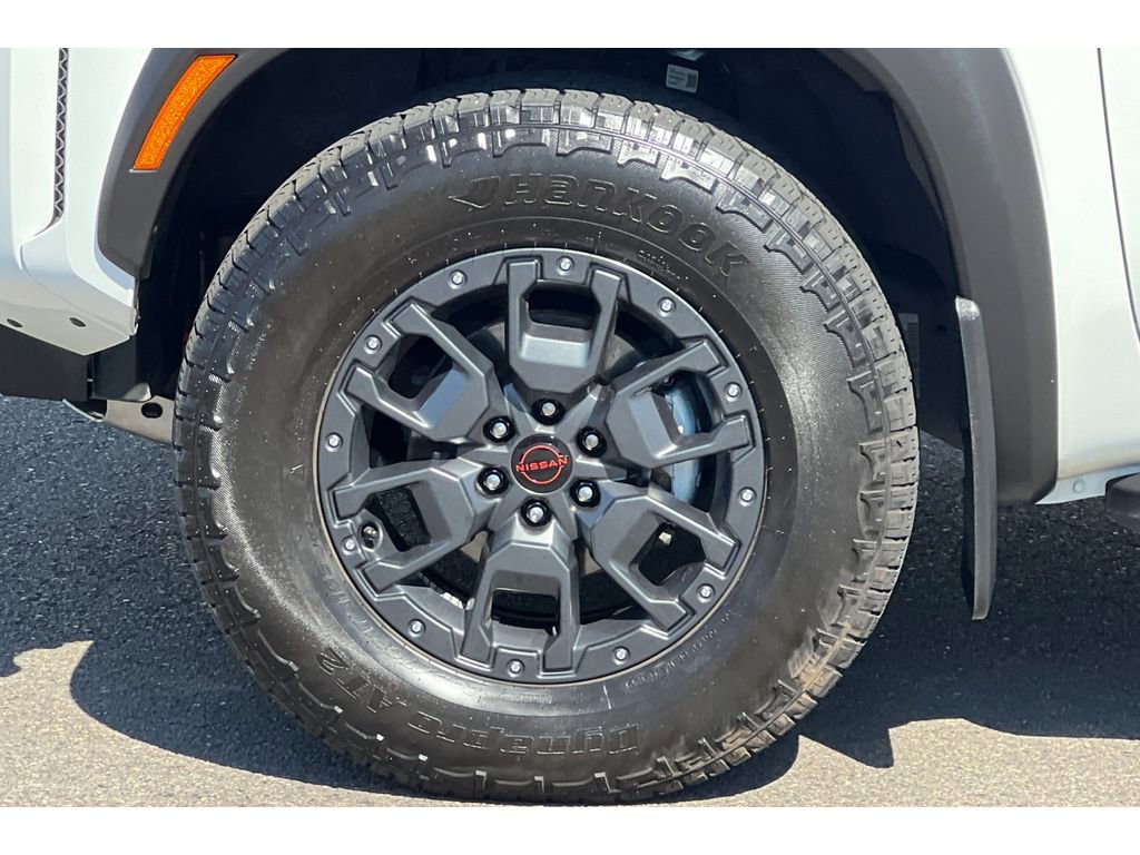 Used 2023 Nissan Frontier PRO-4X w/ Pro-4X Premium Package image 26