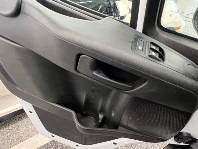 Used 2023 RAM ProMaster 2500 w/ Convenience Group FWD image 21
