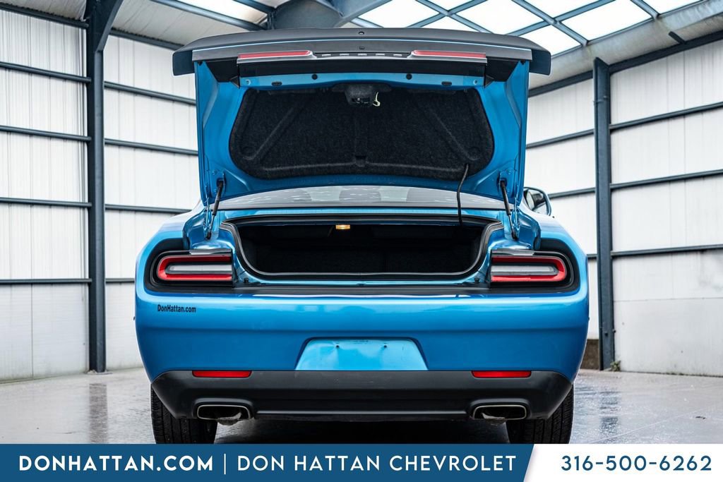 Used 2018 Dodge Challenger SXT w/ Blacktop Package RWD image 26