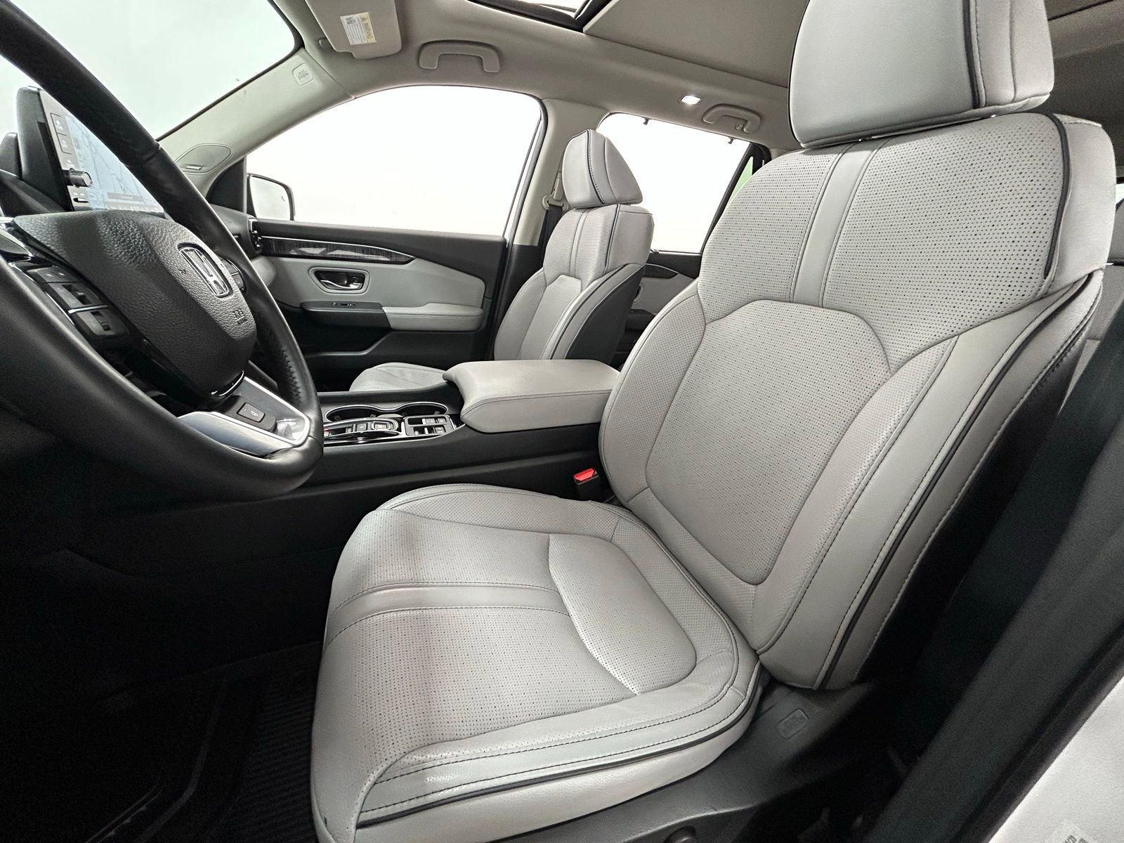 Used 2023 Honda Pilot Elite image 30