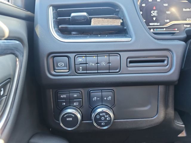 Used 2023 GMC Yukon XL SLT image 13