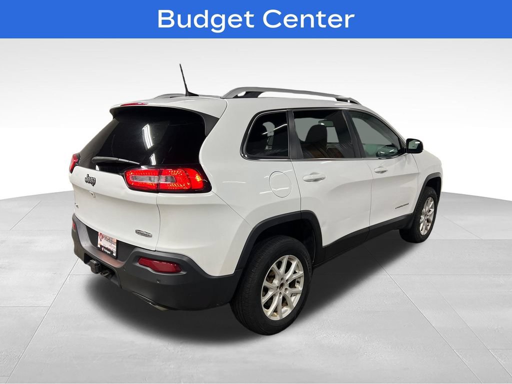 Used 2017 Jeep Cherokee Latitude w/ Safety/Convenience Group AWD/4WD image 8