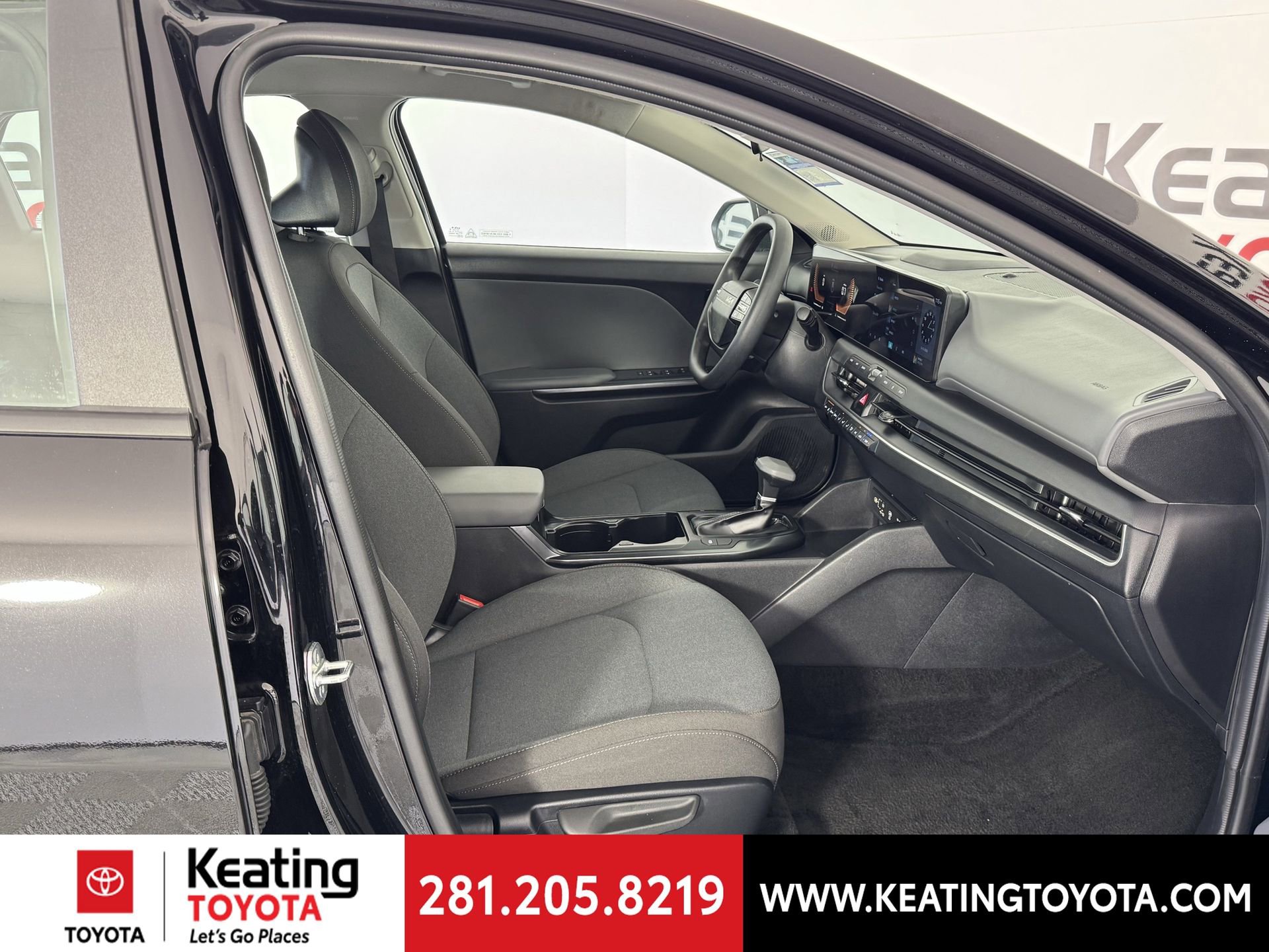 Used 2025 Kia K4 FWD image 20