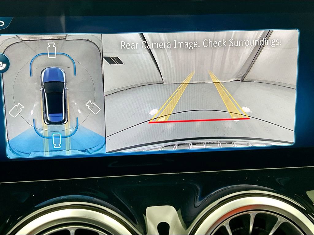 New 2026 Mercedes-Benz GLA 35 AMG 4MATIC image 15