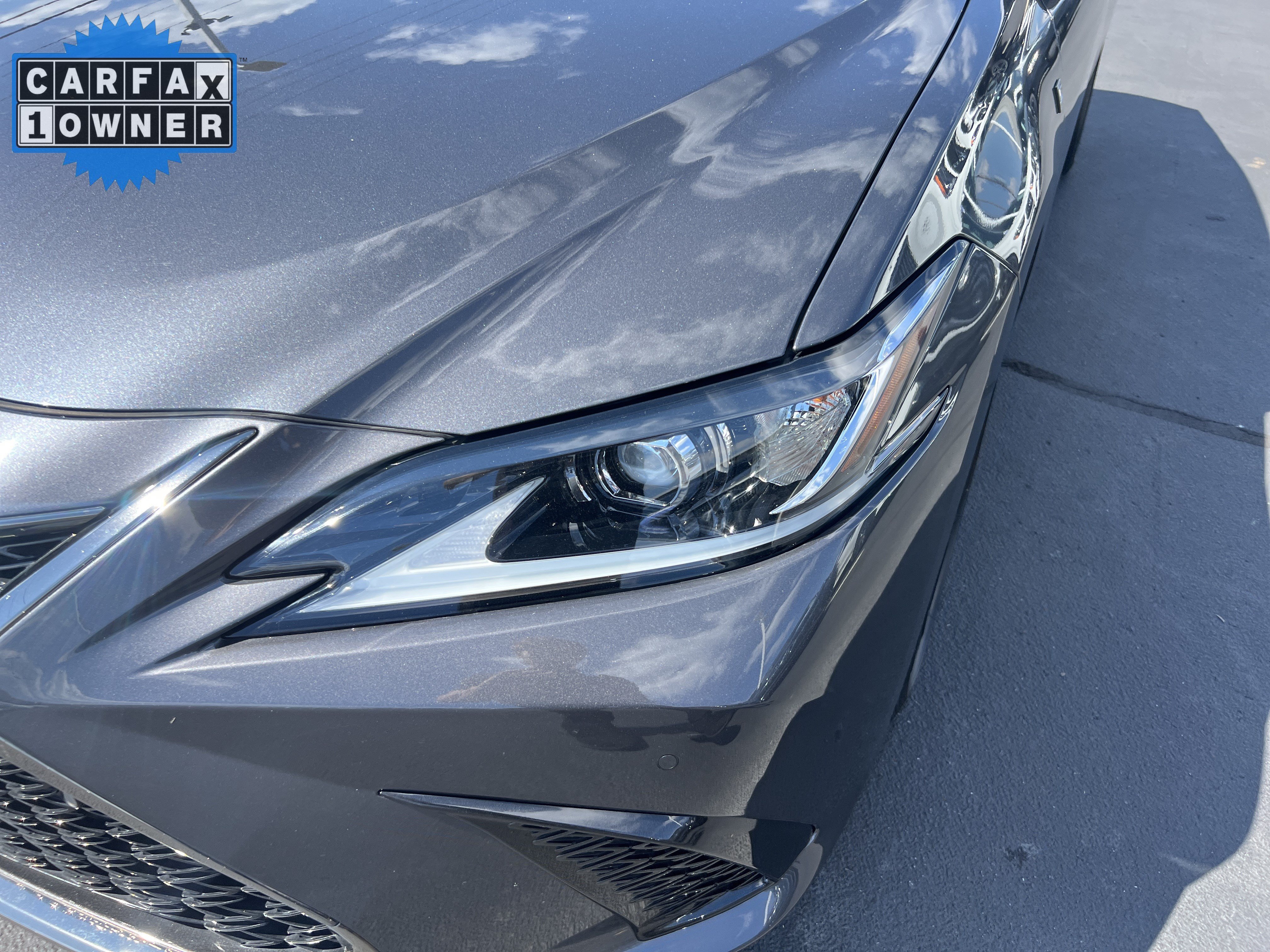 Used 2023 Lexus ES 350 F Sport w/ Accessory Package (Z1) FWD image 6