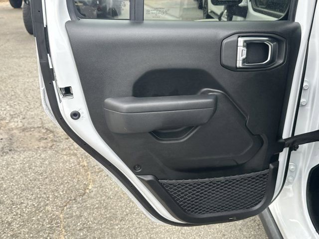 Certified 2025 Jeep Wrangler Unlimited Rubicon 4xe w/ Convenience Group image 20