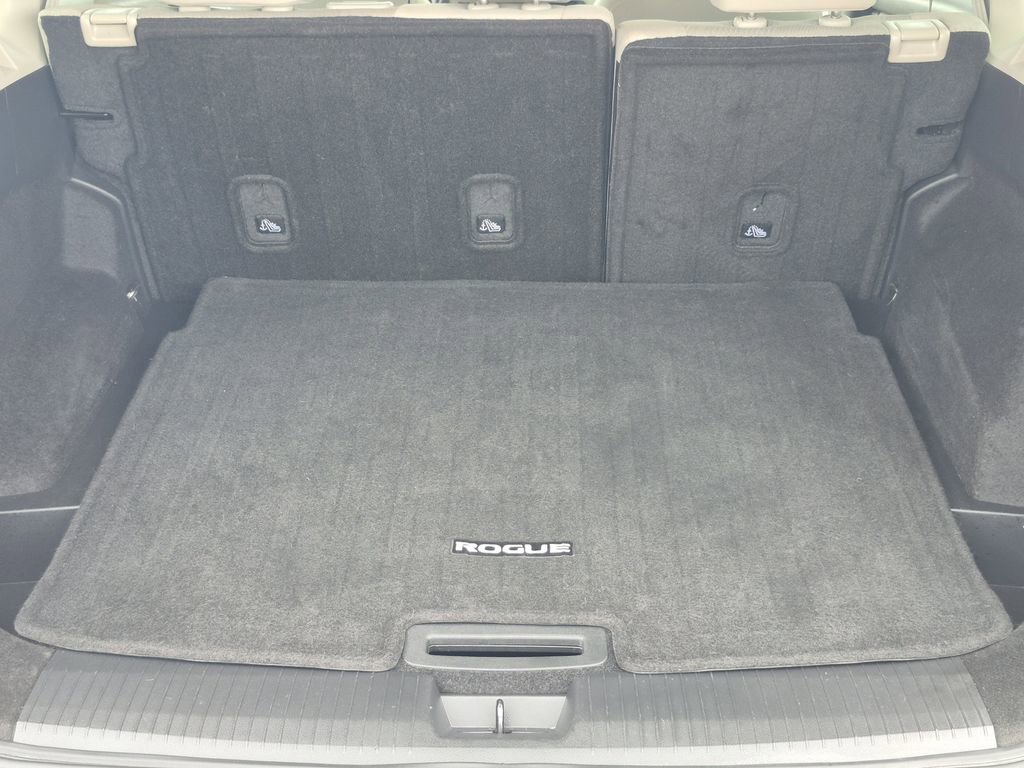 Used 2025 Nissan Rogue SV AWD/4WD image 15