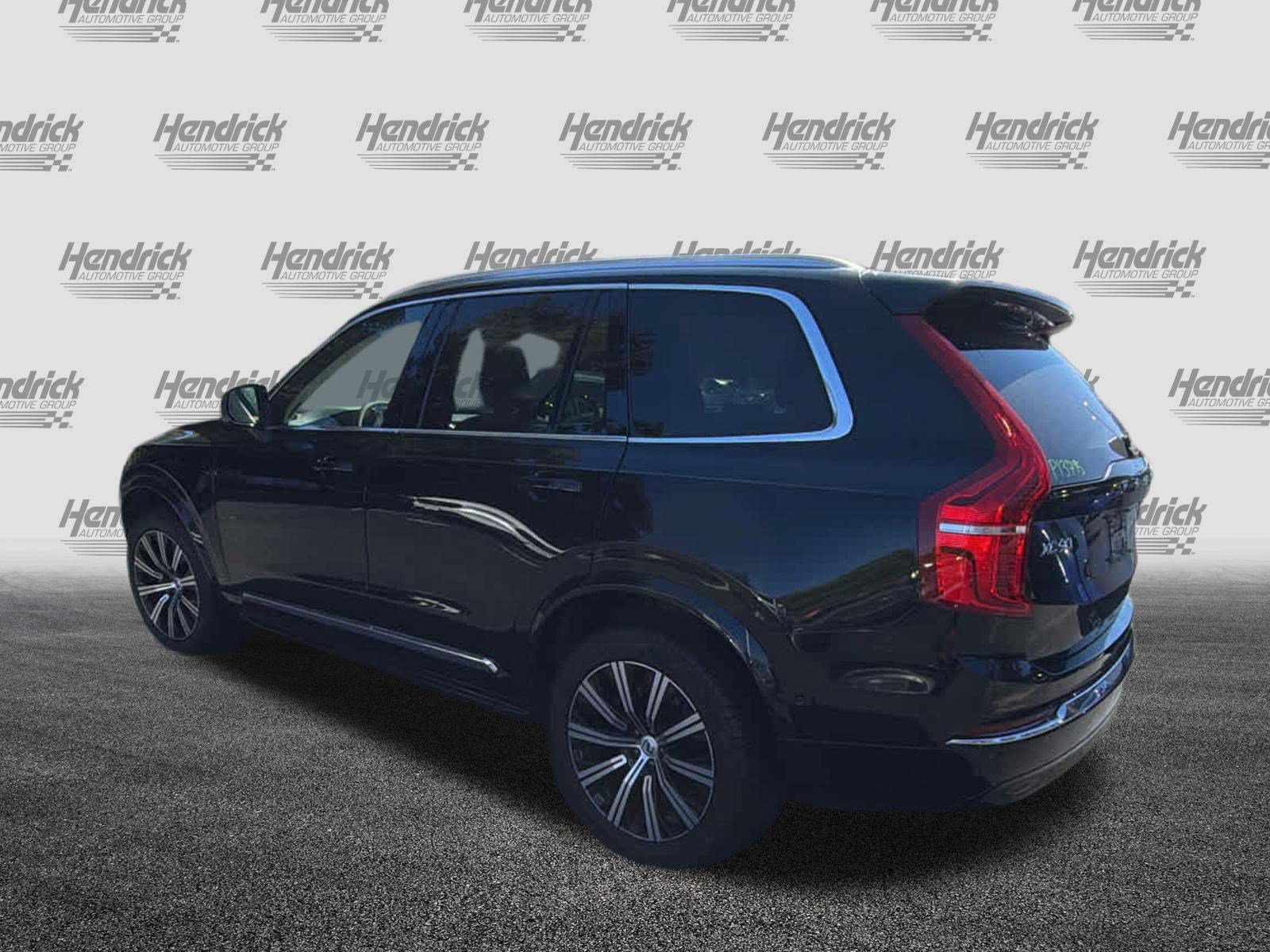 Used 2025 Volvo XC90 B6 Plus AWD/4WD image 10