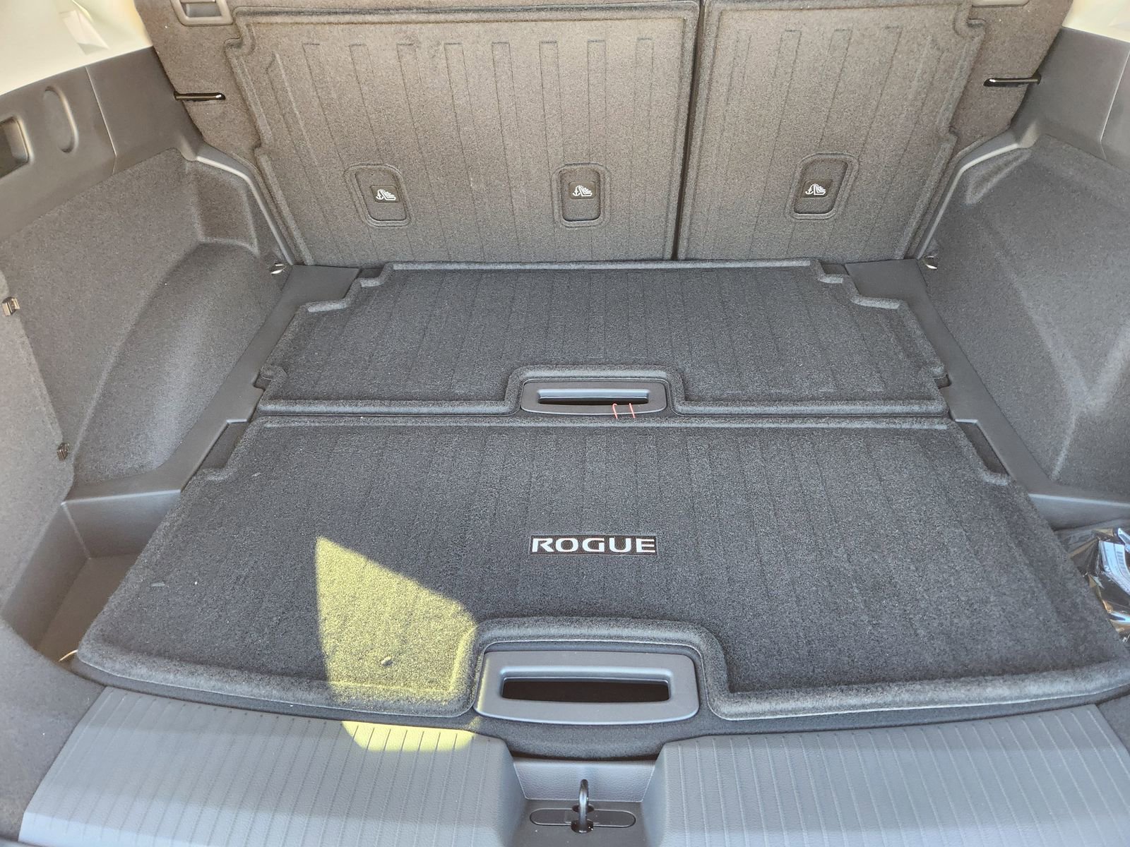 New 2026 Nissan Rogue Platinum w/ Platinum Premium Package image 30