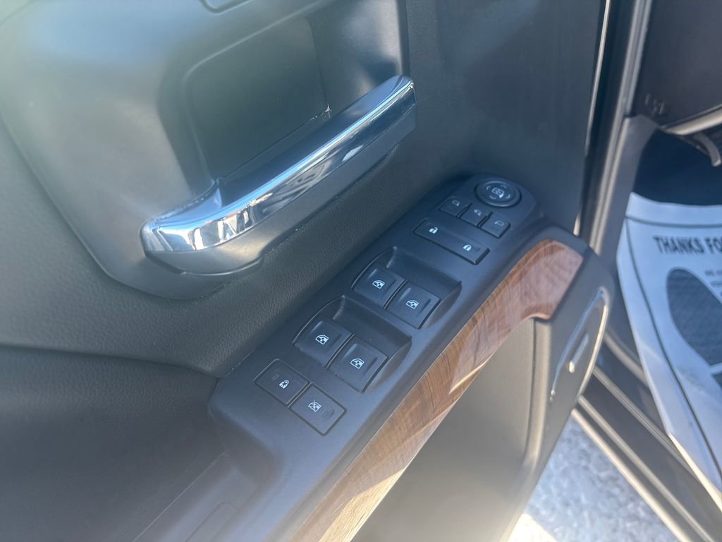 Used 2014 GMC Sierra 1500 SLT w/ SLT Crew Cab Value Package image 16