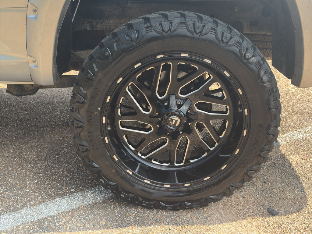 Used 2014 RAM 2500 Tradesman w/ Chrome Appearance Group AWD/4WD image 23
