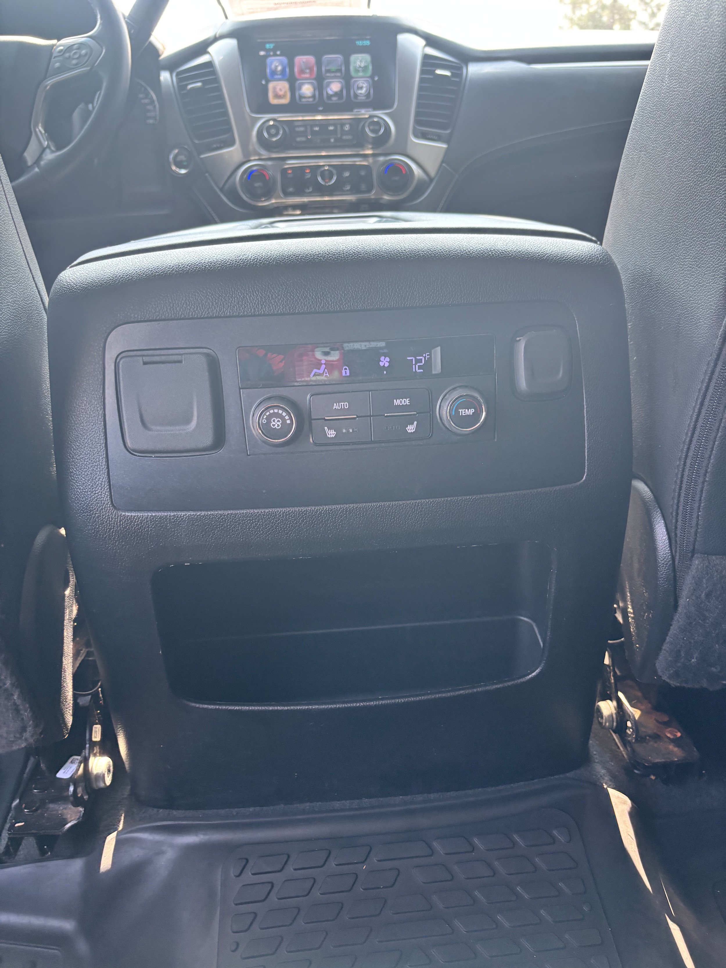 Used 2019 Chevrolet Tahoe Premier RWD image 14