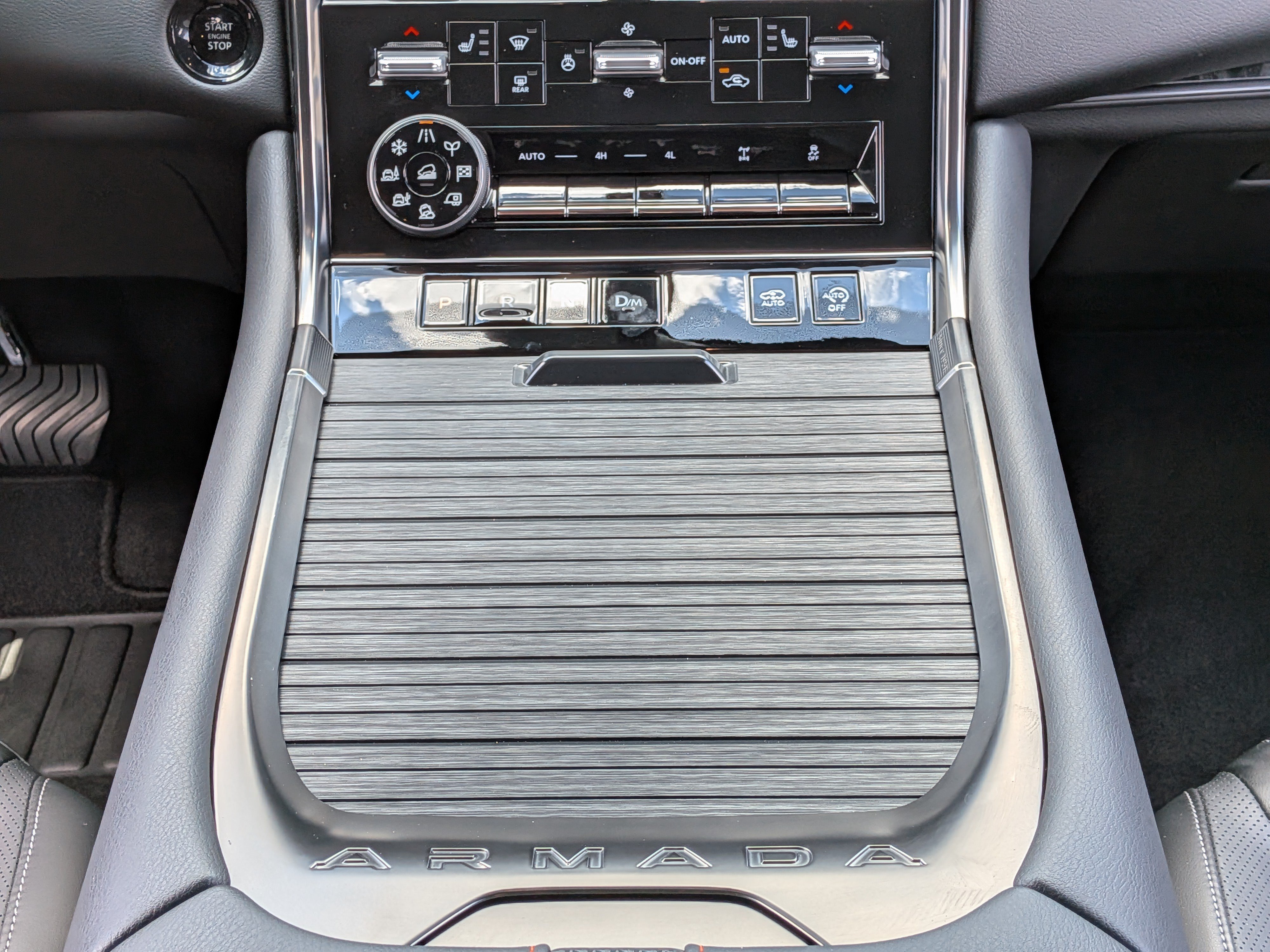 Used 2025 Nissan Armada PRO-4X AWD/4WD image 19