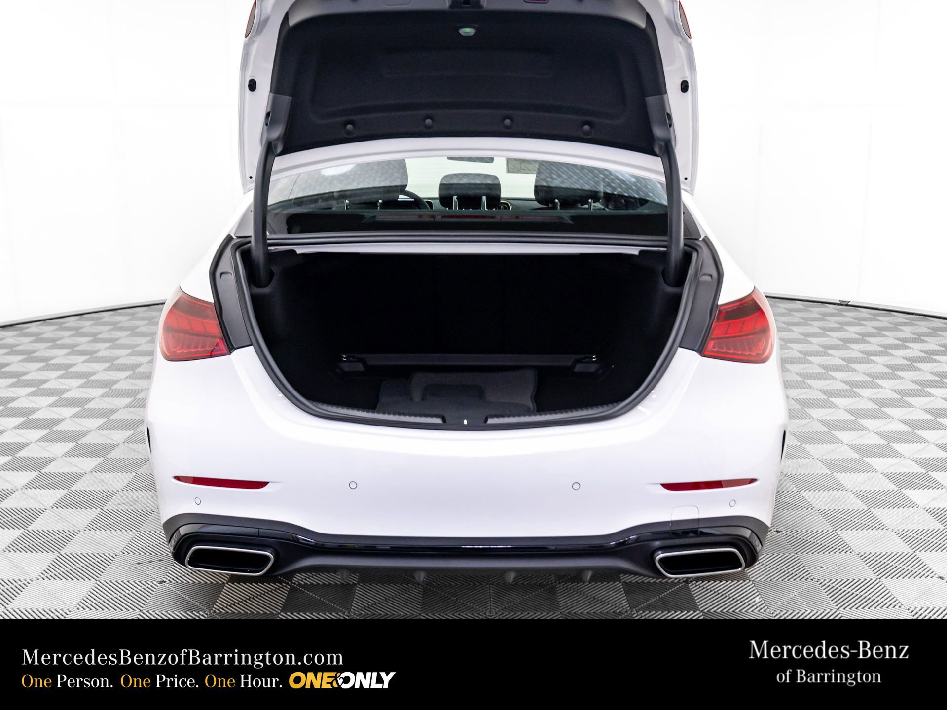 New 2026 Mercedes-Benz C 300 image 32