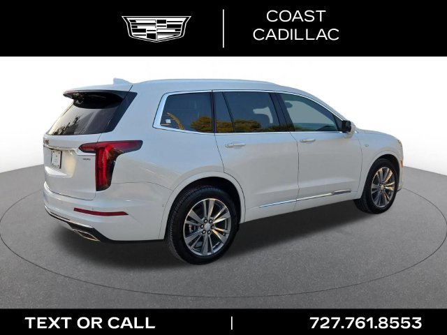 Certified 2025 Cadillac XT6 Premium Luxury w/ Technology Package FWD image 5