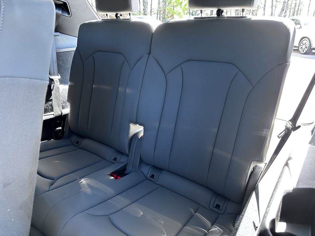 Used 2021 Audi Q7 2.0T Premium Plus w/ Premium Plus Package image 31