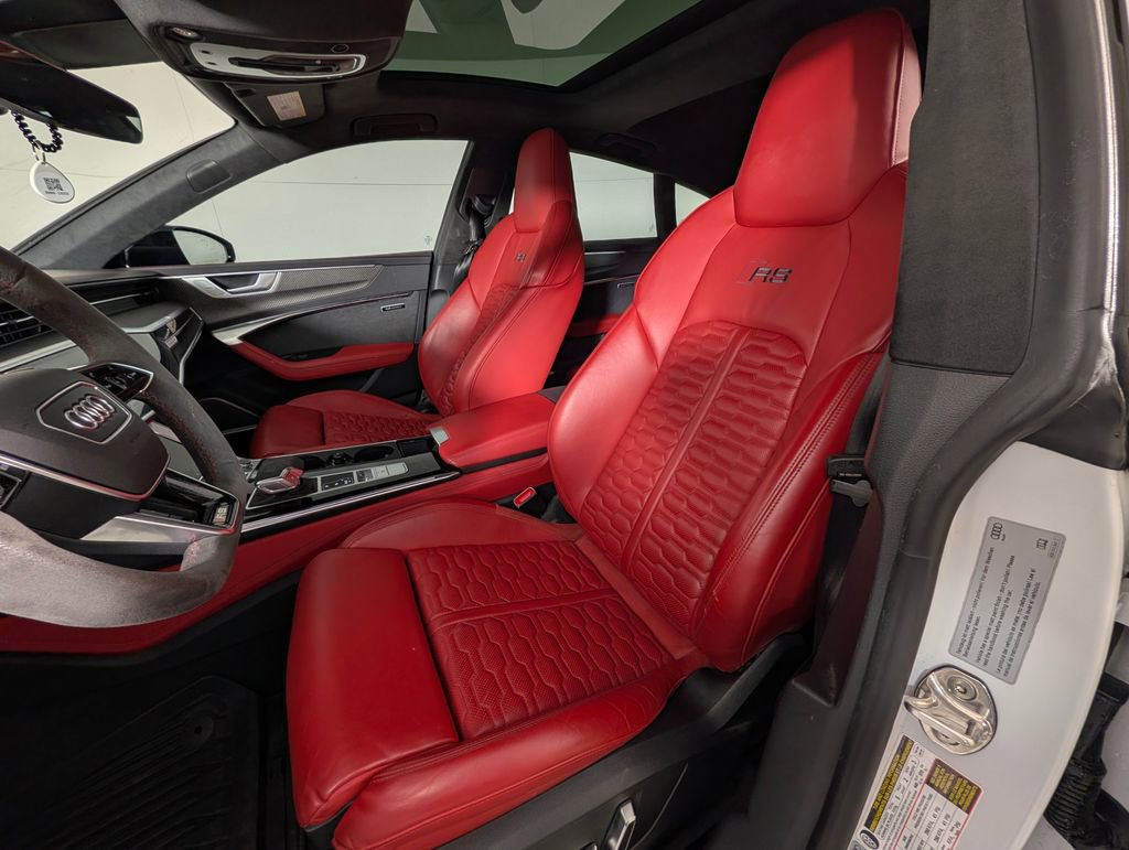 Used 2024 Audi RS 7 Performance image 5