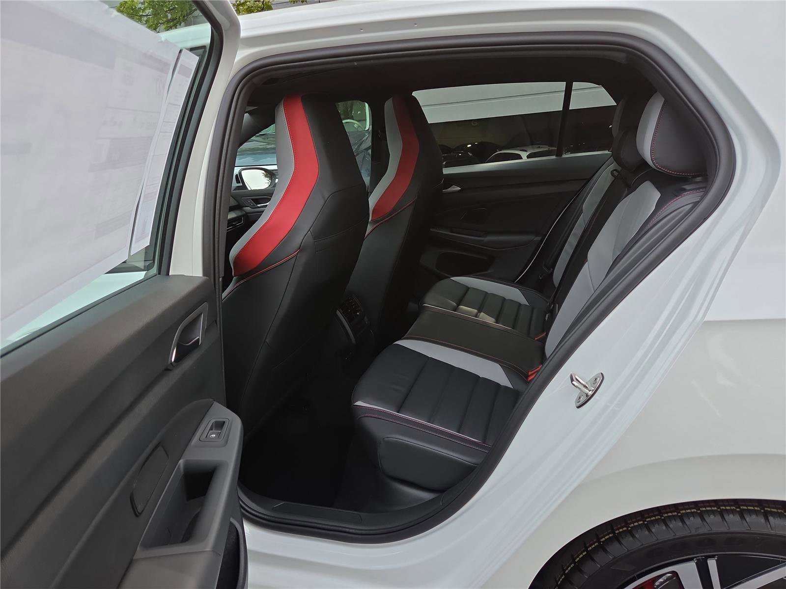 New 2025 Volkswagen GTI SE image 27