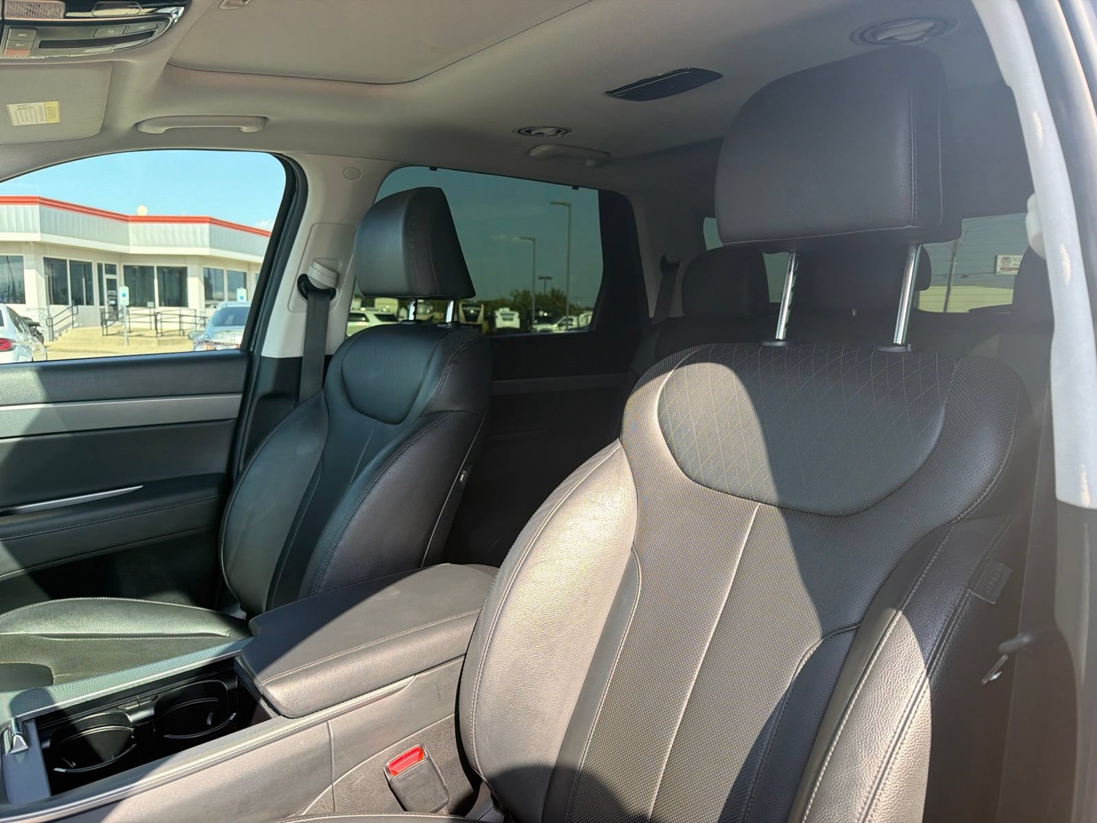 Used 2022 Hyundai Palisade SEL w/ 8P Bench Seat Package AWD/4WD image 10