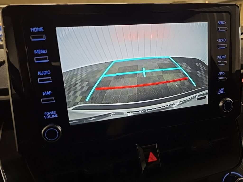 Used 2020 Toyota Corolla LE FWD image 23