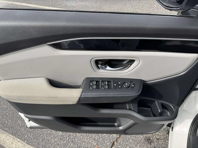 Certified 2023 Honda Pilot LX image 15