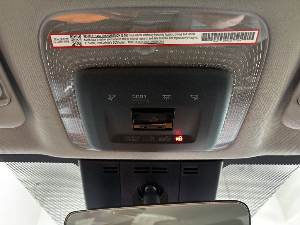 New 2026 Toyota Prius LE FWD image 15