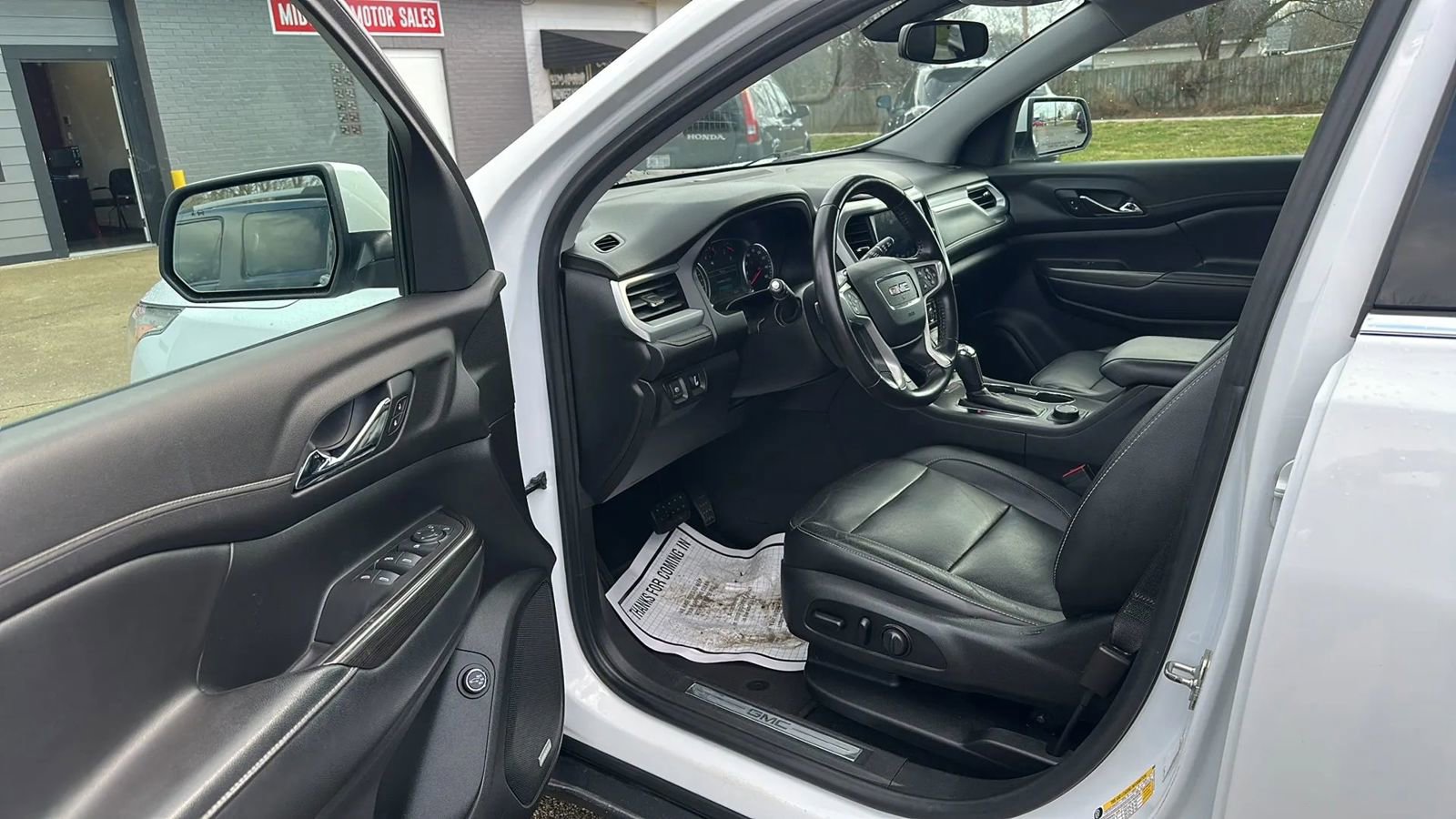 Used 2019 GMC Acadia SLT image 8