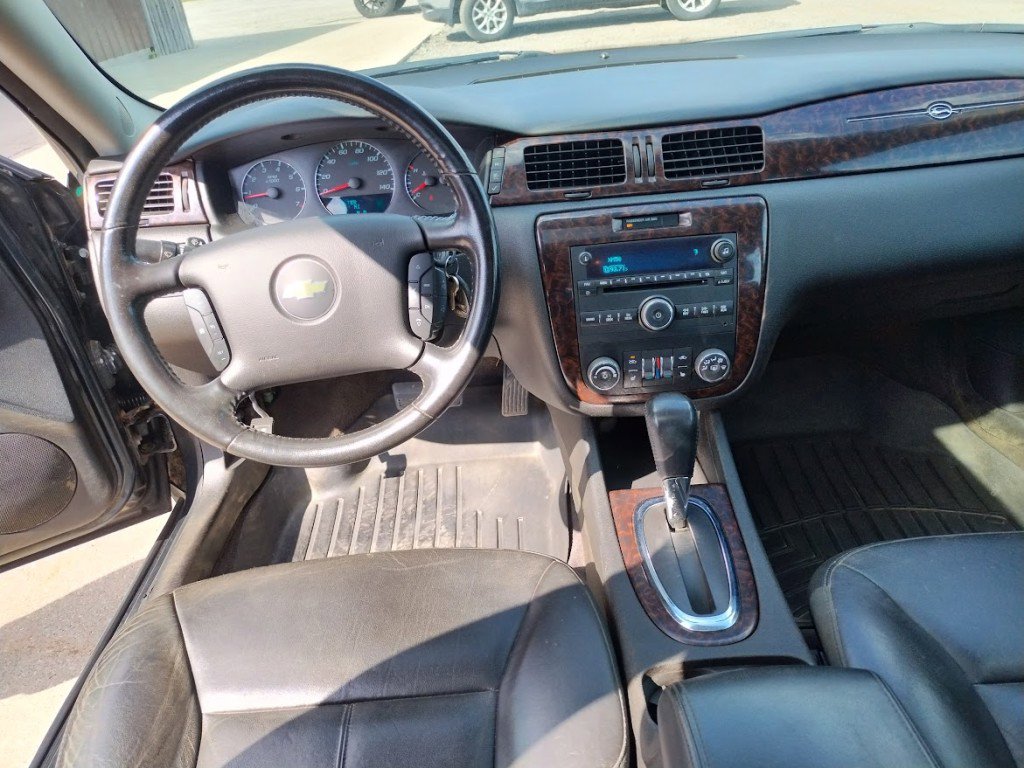 Used 2014 Chevrolet Impala LTZ image 7