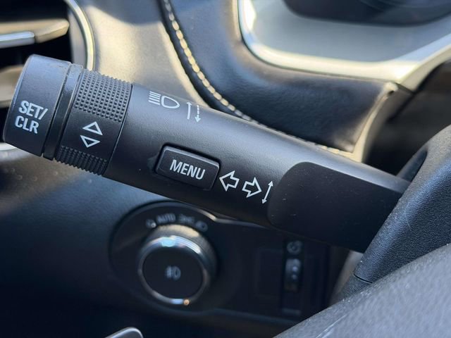 Used 2015 Chevrolet Camaro LT image 17