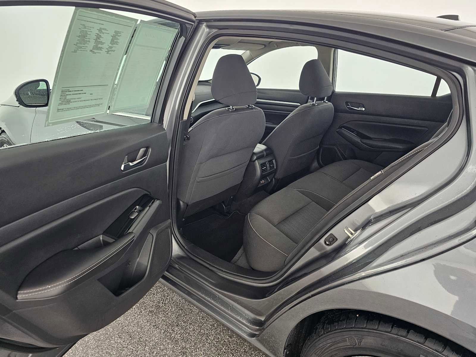 Used 2020 Nissan Altima 2.5 SV image 15