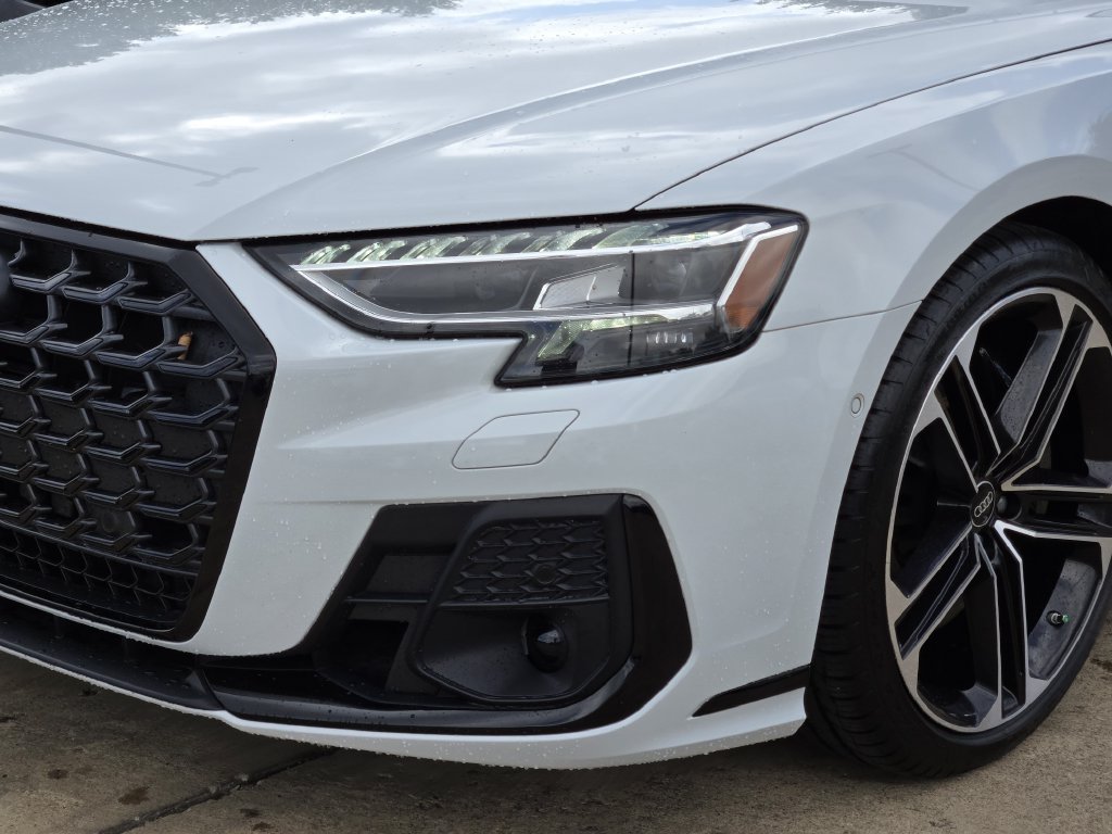 Certified 2025 Audi A8 L 3.0T AWD/4WD image 12