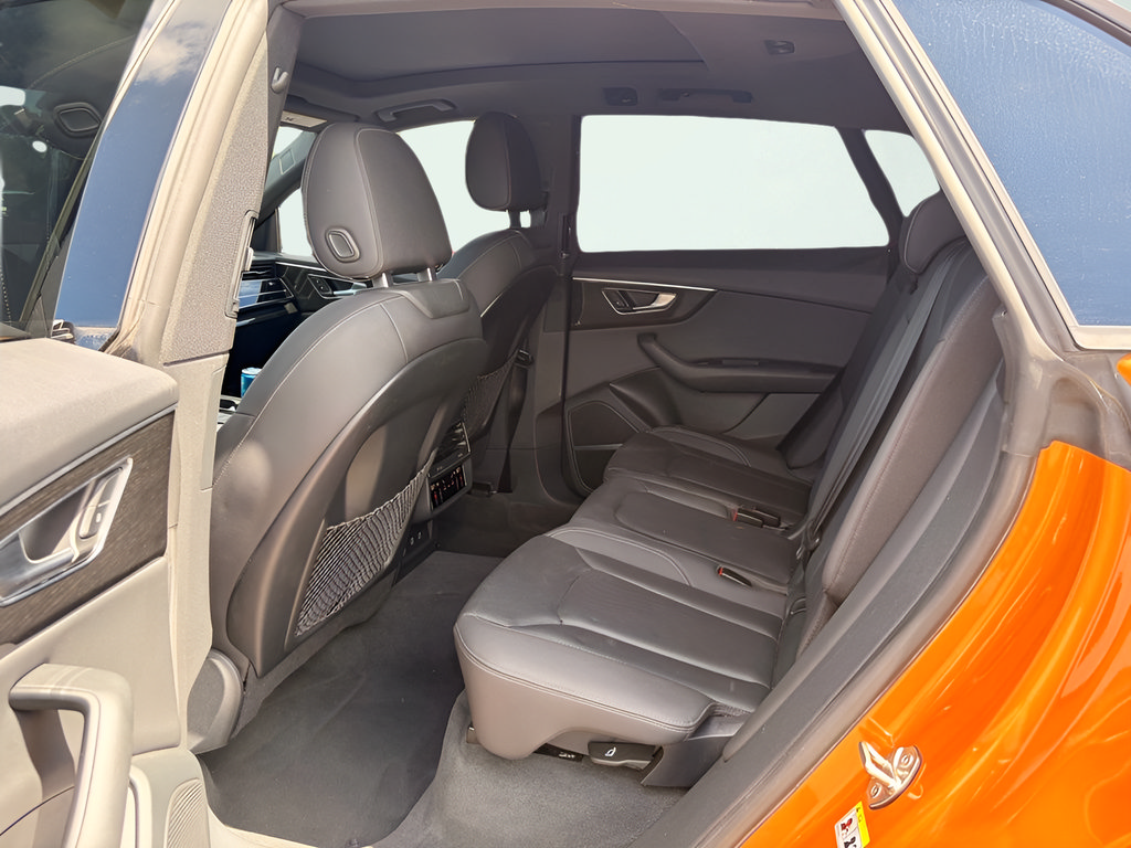 Used 2019 Audi Q8 Premium Plus w/ Premium Plus AWD/4WD image 10