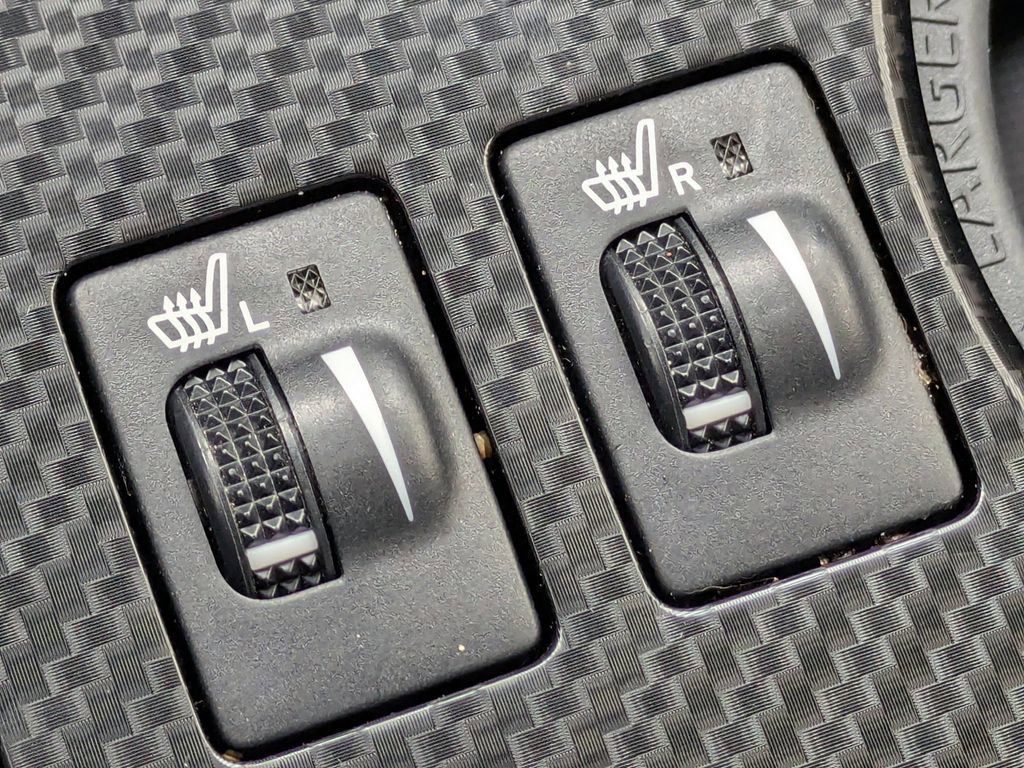 Used 2021 Toyota 4Runner Venture w/ Moonroof Package image 29