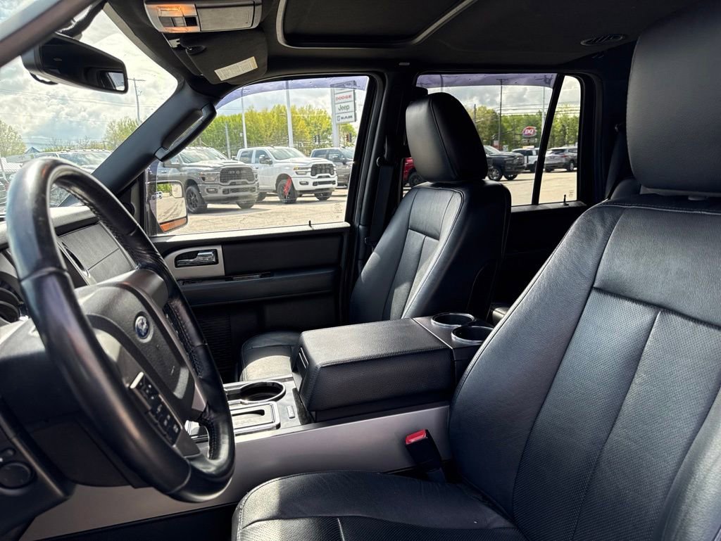 Used 2017 Ford Expedition Limited AWD/4WD image 47