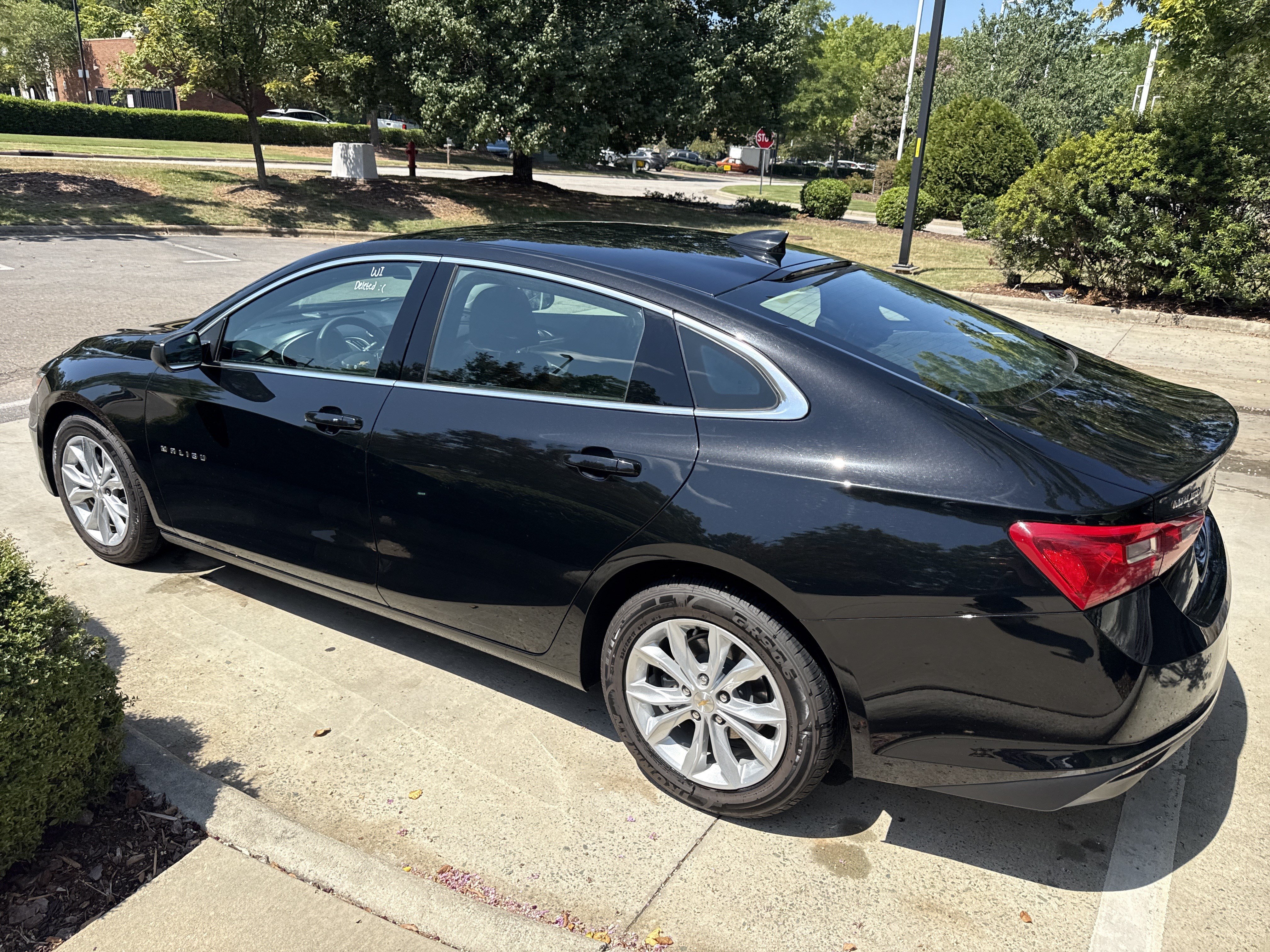 Used 2025 Chevrolet Malibu LT FWD image 10