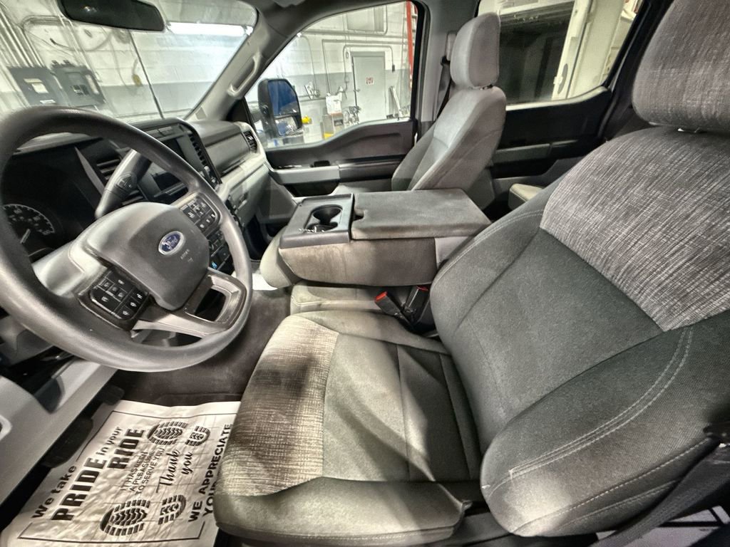 Used 2024 Ford F250 XLT AWD/4WD image 19