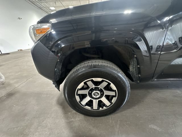 Used 2021 Toyota Tacoma SR AWD/4WD image 23