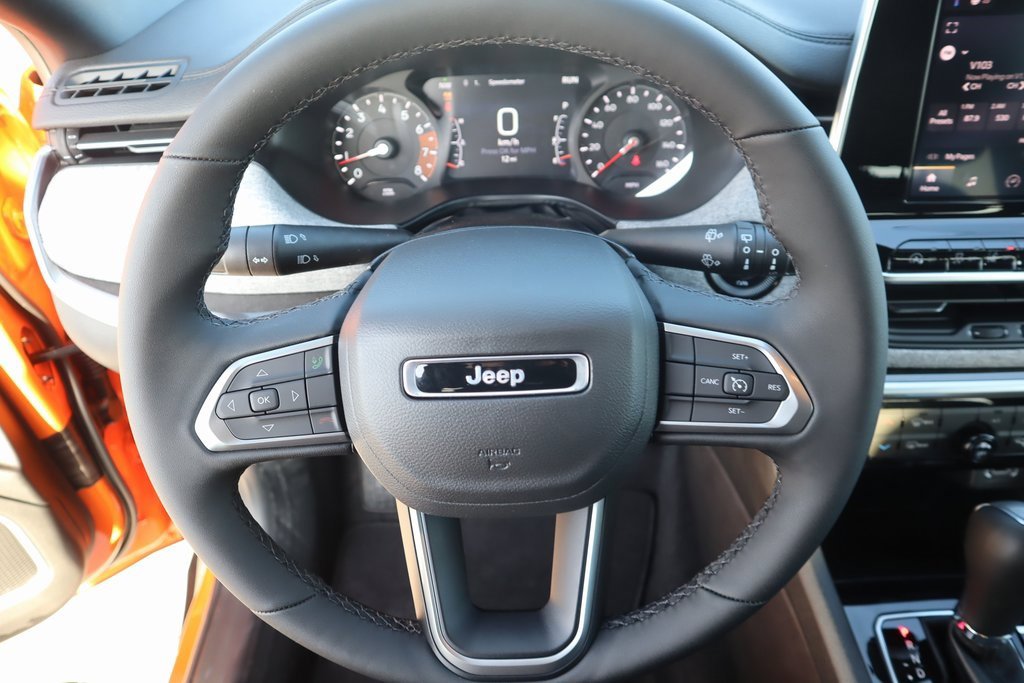 New 2026 Jeep Compass Latitude image 3