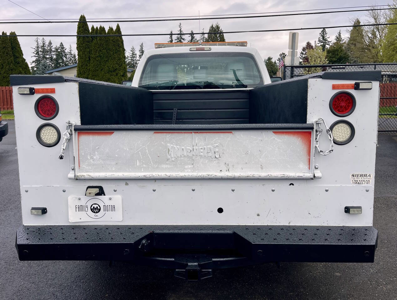 Used 2014 Ford F250 XL w/ Power Equipment Group image 4