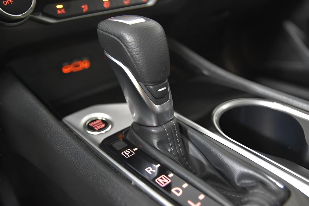 Used 2024 Nissan Altima 2.5 SV FWD image 29