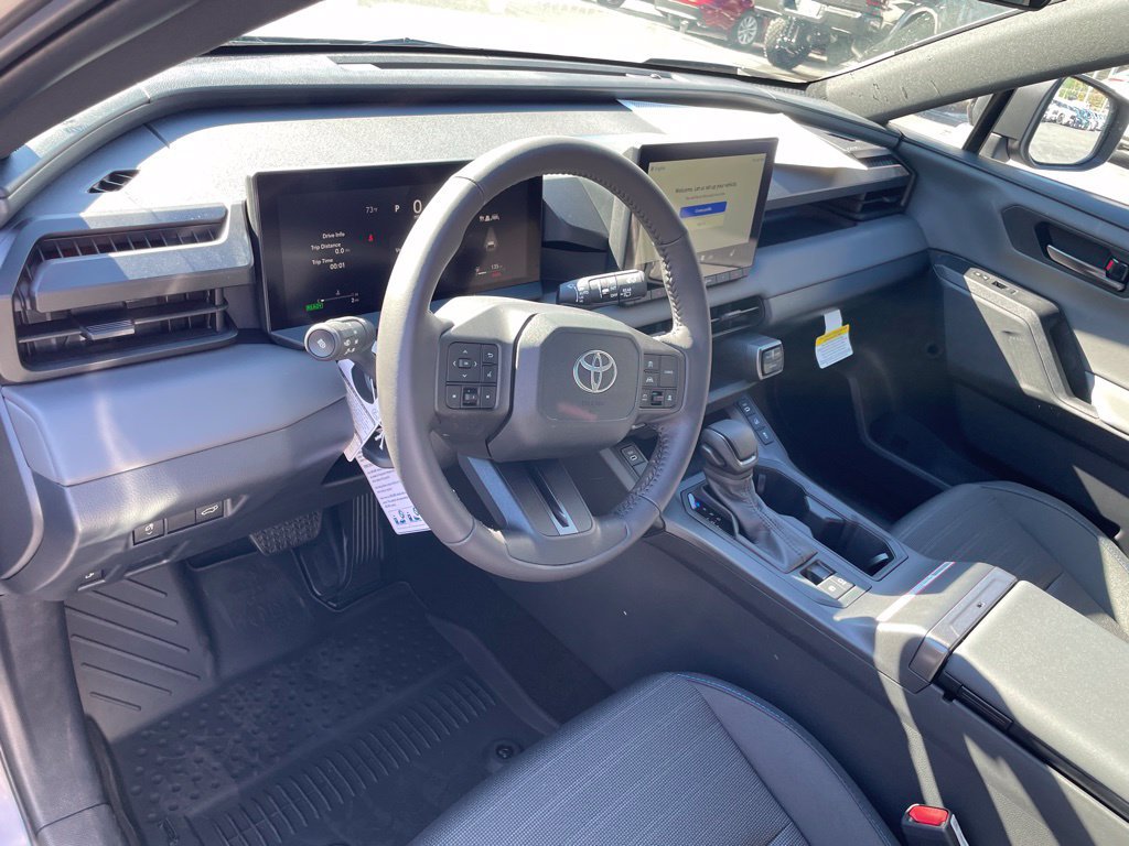 New 2026 Toyota RAV4 SE w/ Convenience Package AWD/4WD image 10