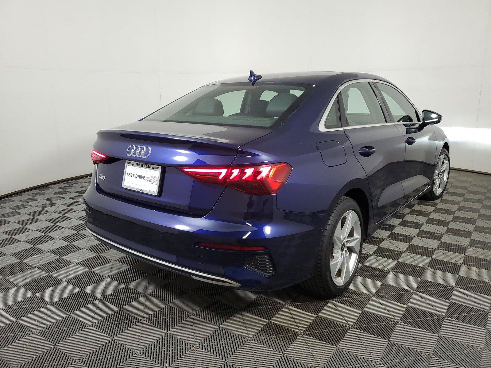 Used 2023 Audi A3 2.0T Premium Plus w/ Premium Plus Package FWD image 6