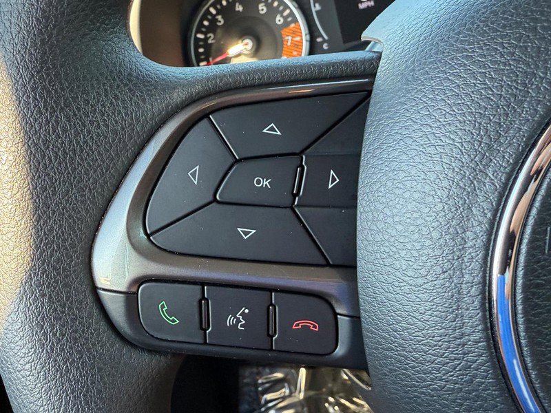 Used 2022 Jeep Renegade Sport image 18